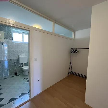 Appartement Retro-Two Bedroom Apartment With Sea View Podgora (Split-Dalmatia)